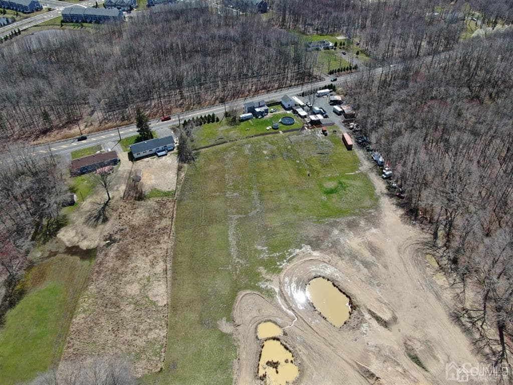 533 Texas Road photo 2