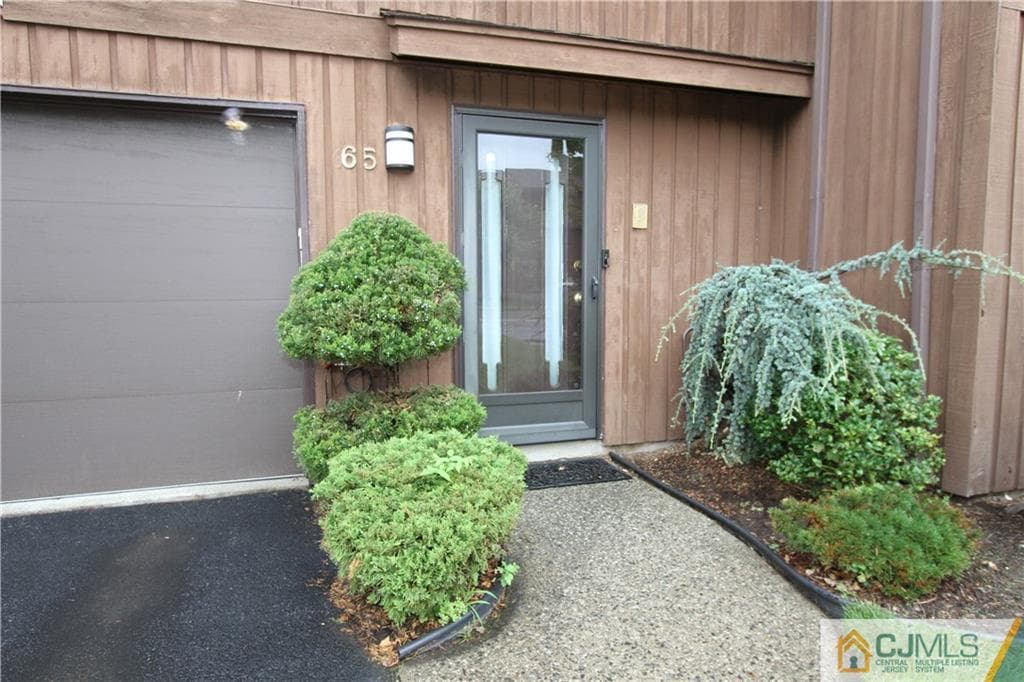 65 Metro Vista Drive photo 2