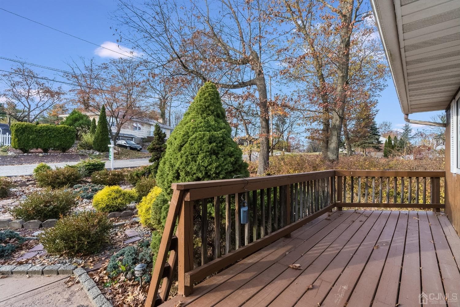 4 Woodland Avenue photo 2
