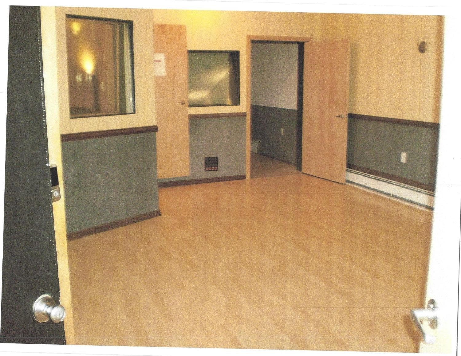 1149 Raritan Avenue photo 2