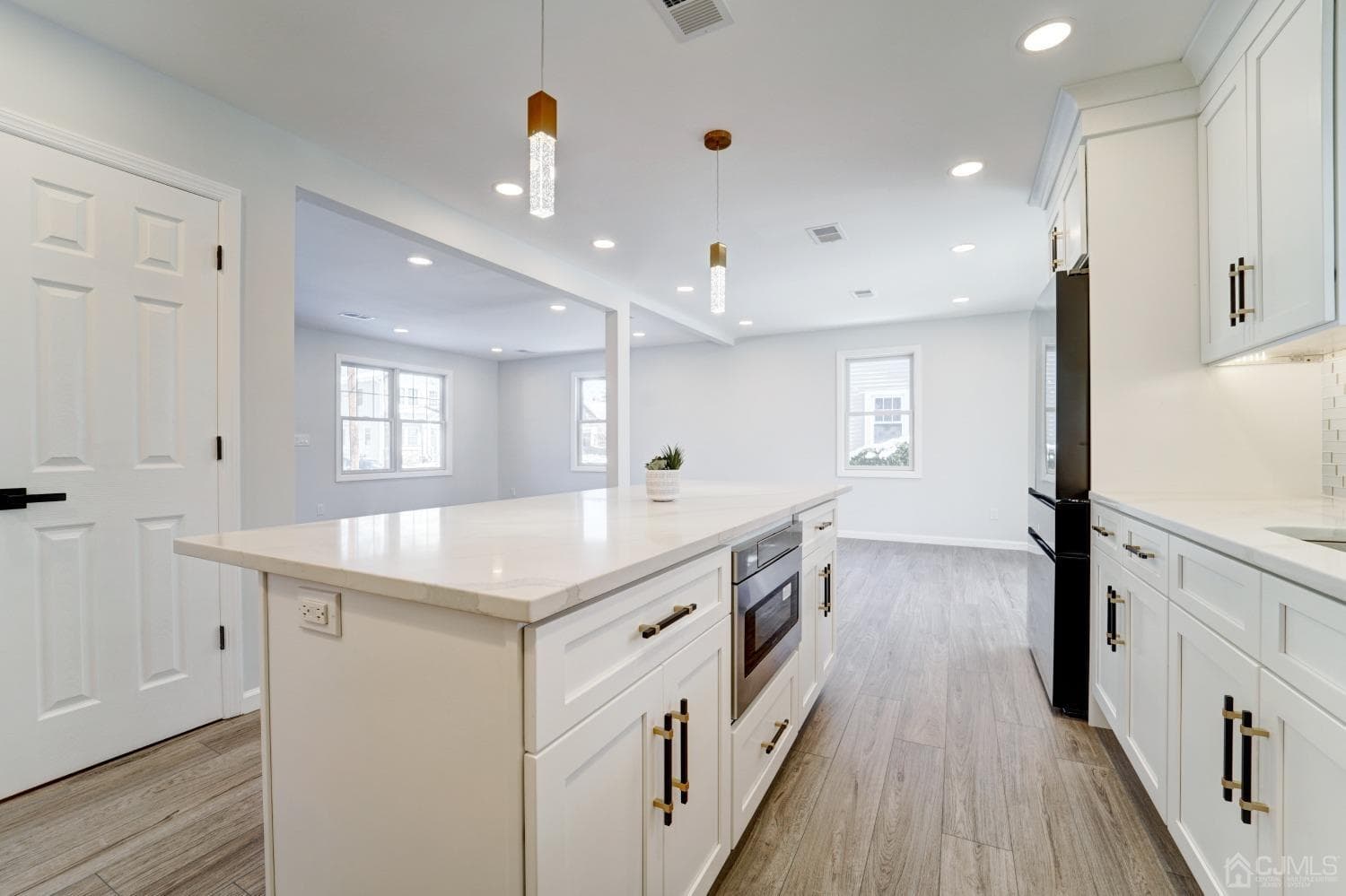 129 Fleetwood Road photo 5