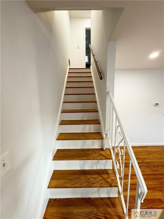 2 Oak Road photo 2