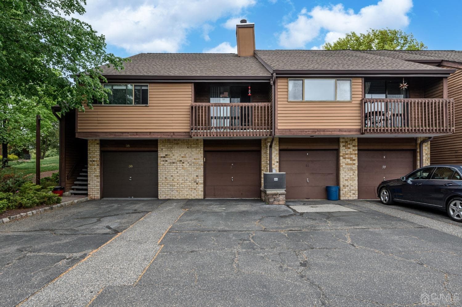 57 Meadowview Drive