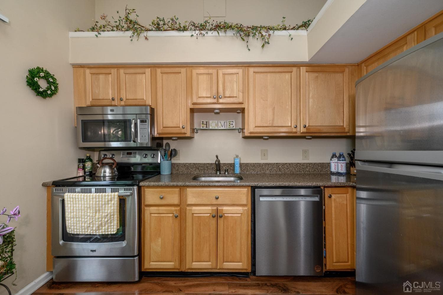 57 Meadowview Drive photo 5