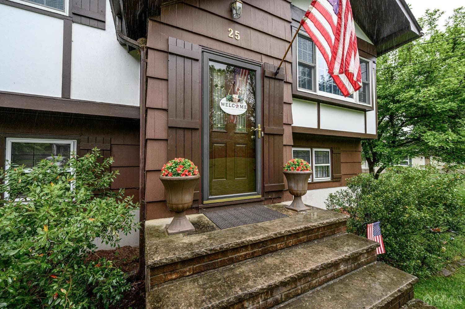 25 Sunset Drive photo 2
