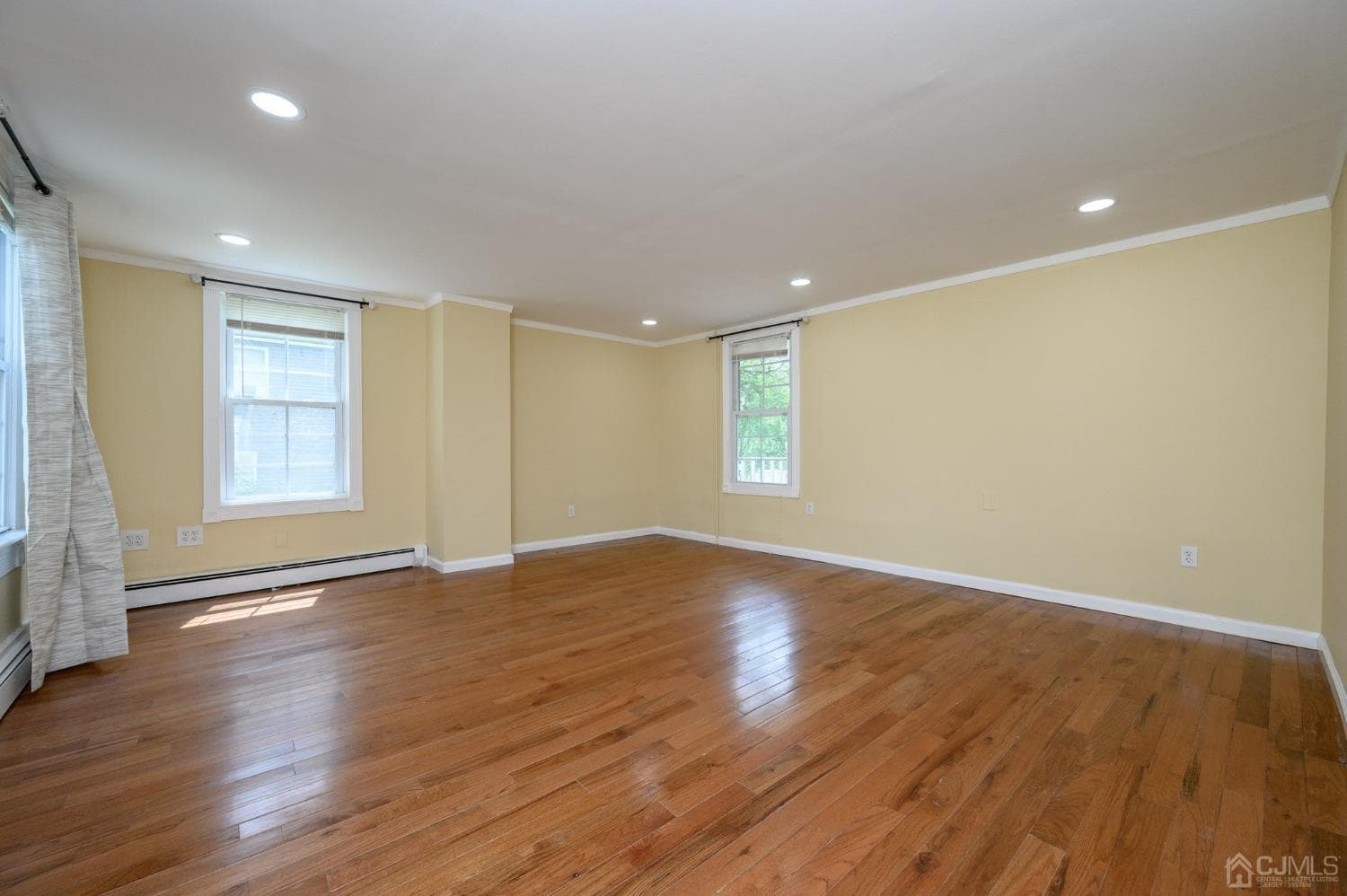 426 Spring Street photo 4