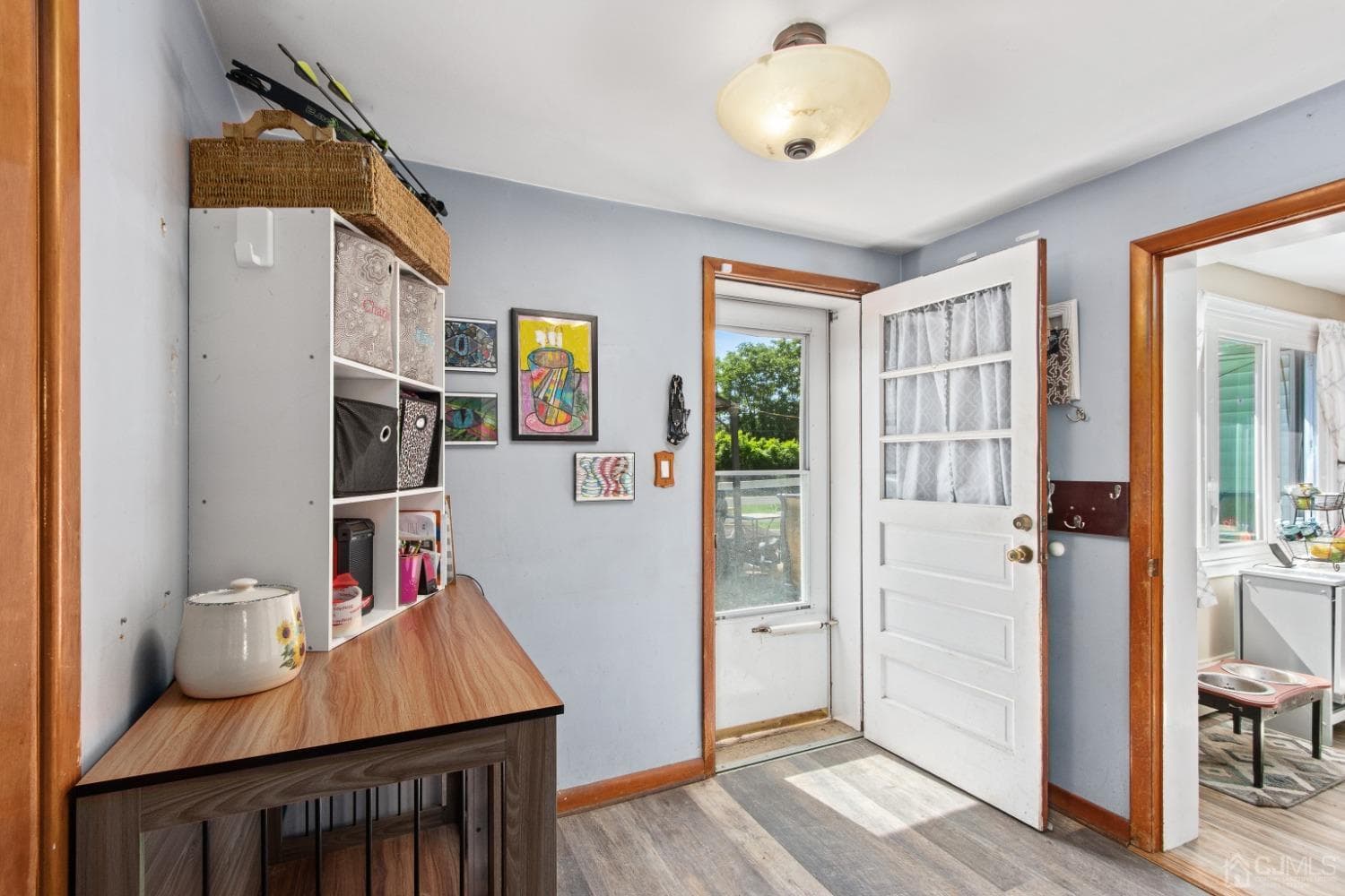 40 Emmans Road photo 4