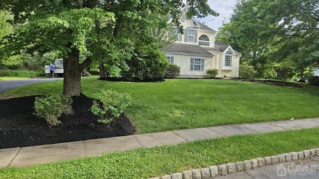 12 Montgomery Drive