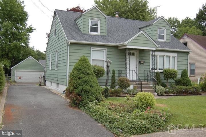 231 W Linden Avenue photo 2