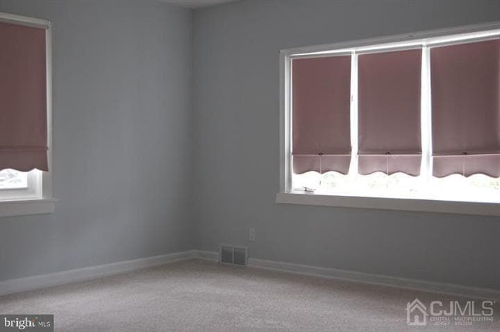 231 W Linden Avenue photo 4