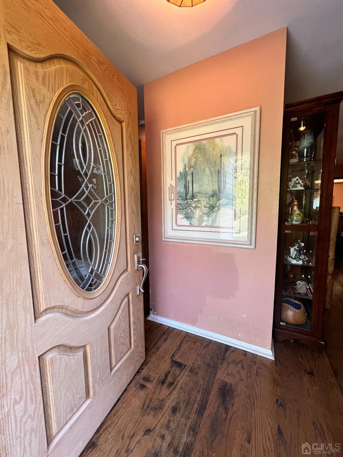 577 Winterberry Boulevard photo 3