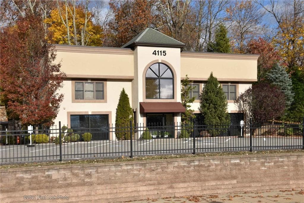 4115 Mendon photo 4