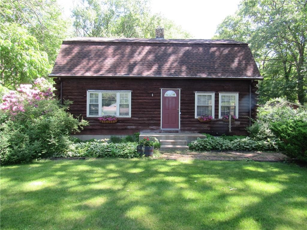 132 Sayles Hill