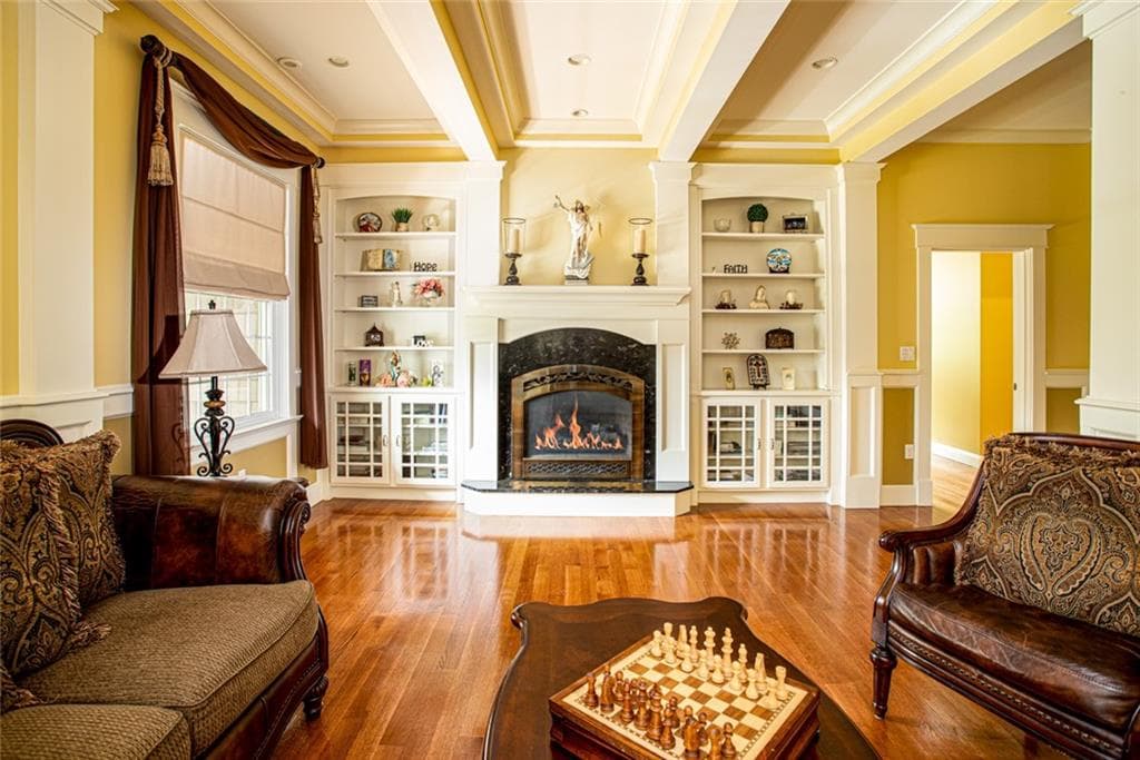 33 Moniz Drive photo 4