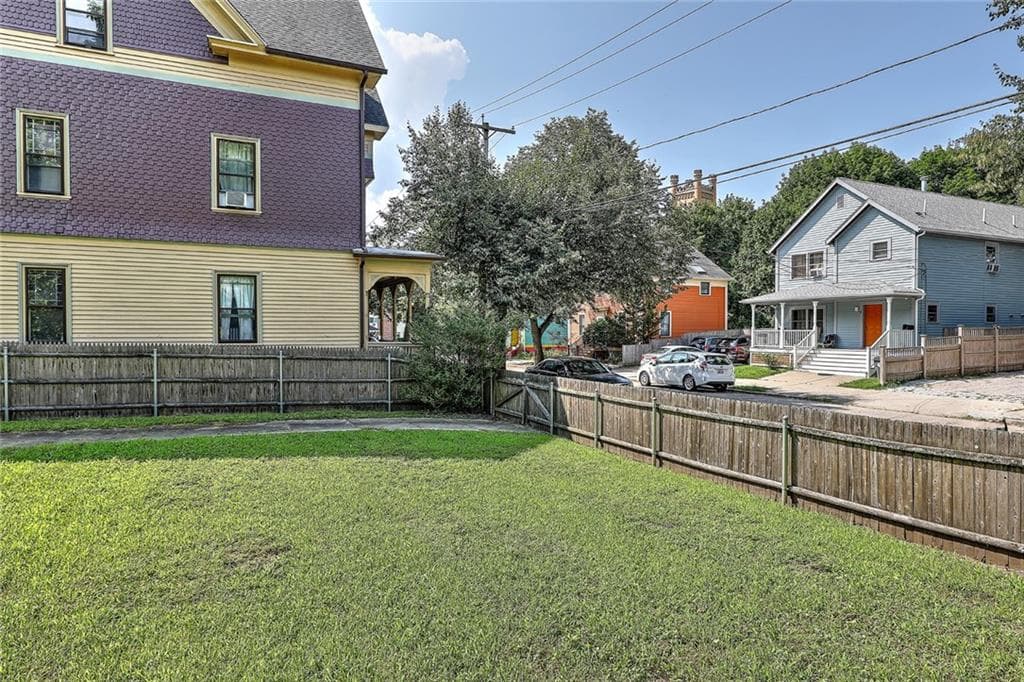 84 Harrison photo 3