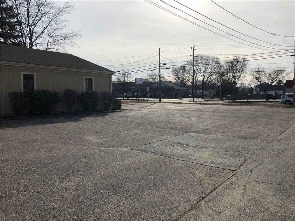 2465 West Shore photo 2