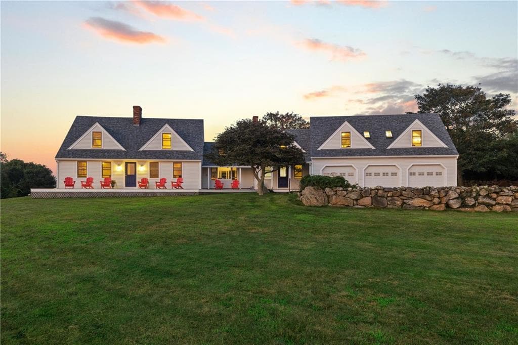 1087 Lakeside photo 4