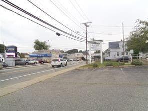 655 Killingly #1 photo 2