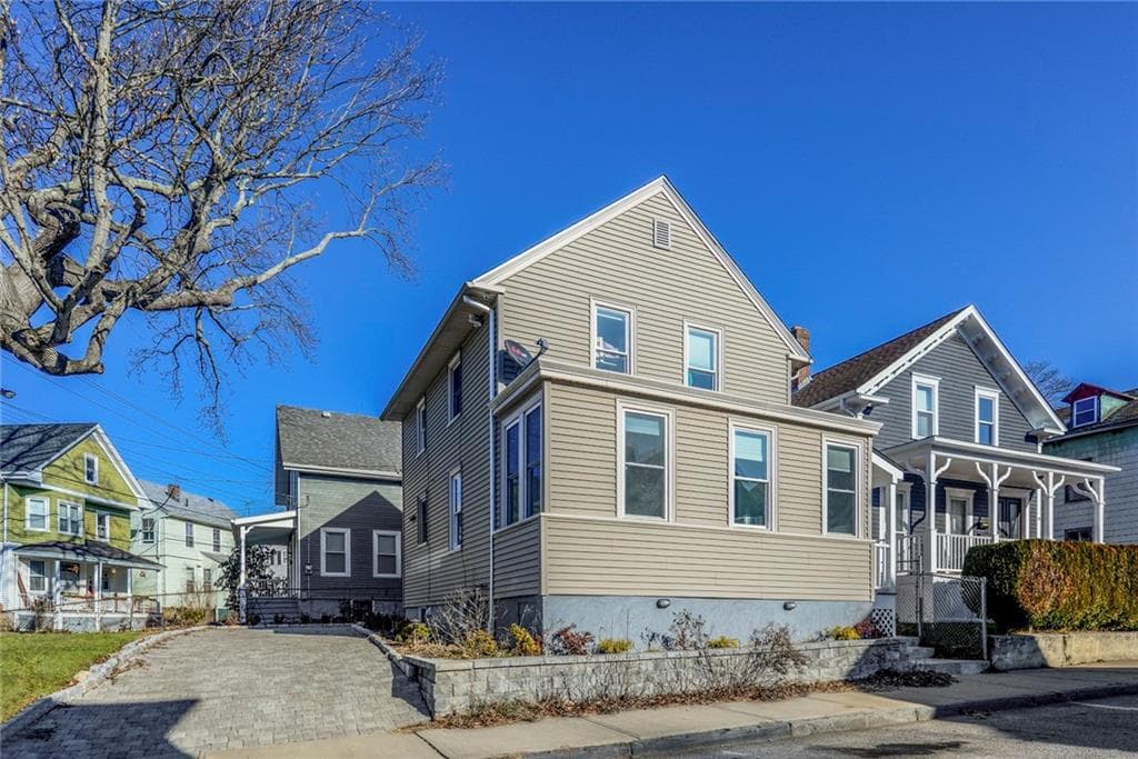 21 Bayview