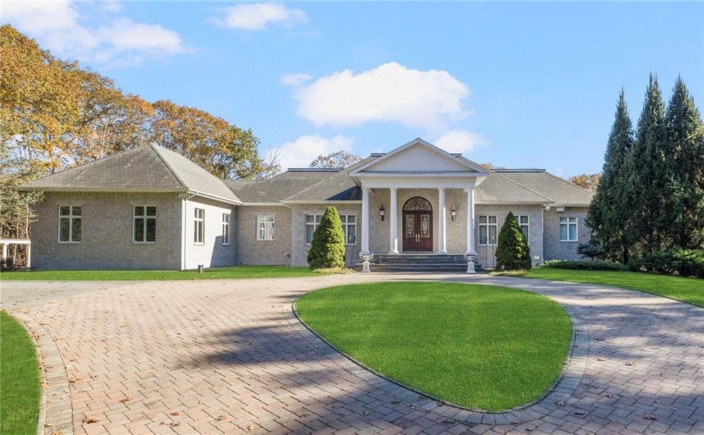 524 Tillinghast