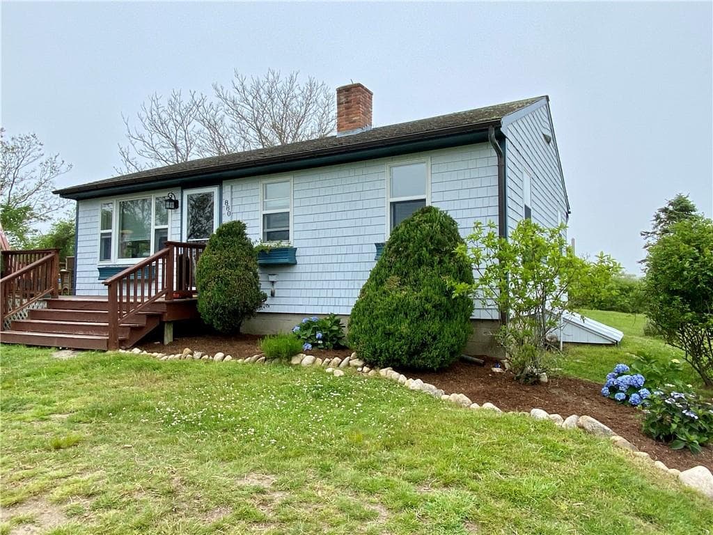 880 West Side photo 2