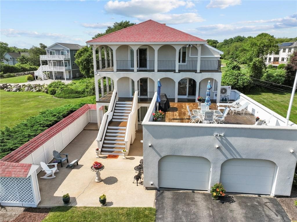838 Green Hill Beach photo 5