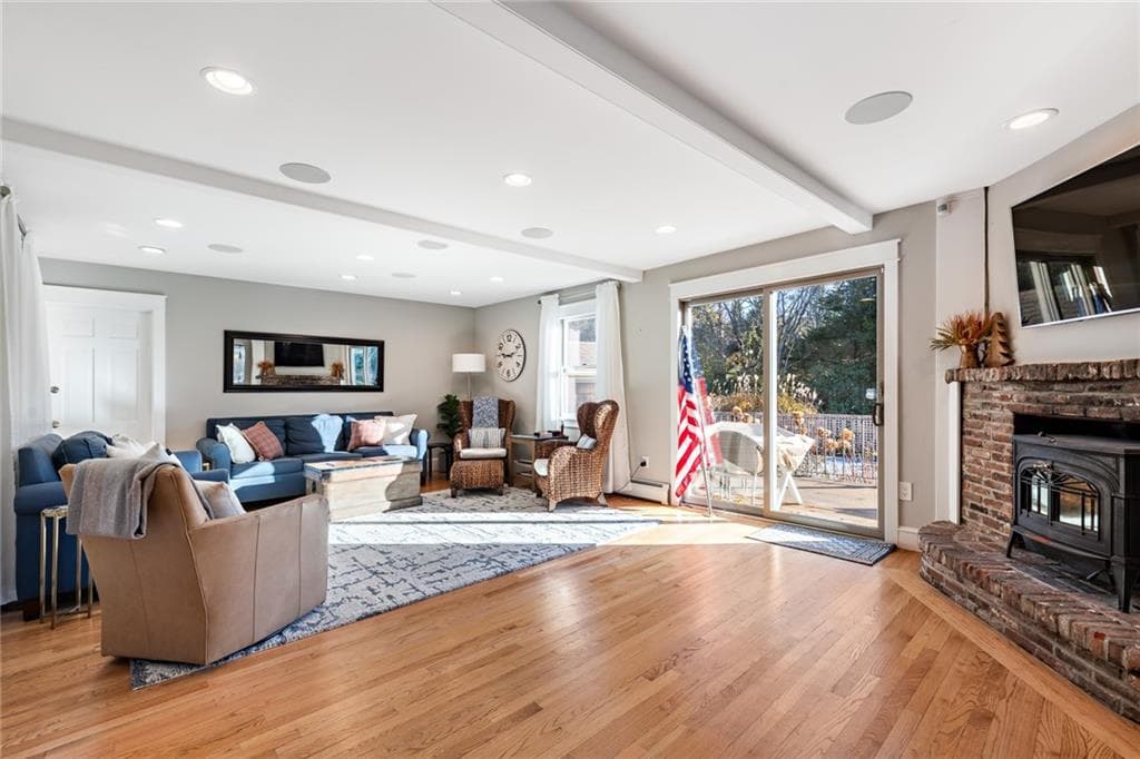 138 Carroll photo 3