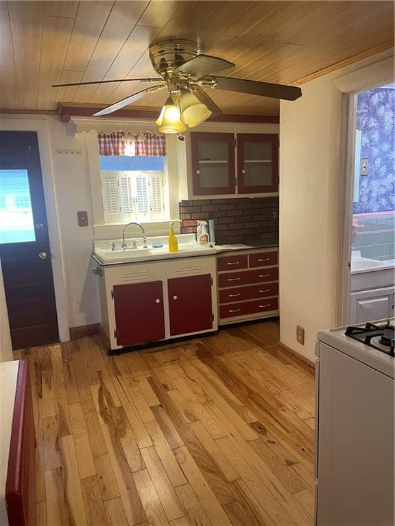 209 Waterman photo 4