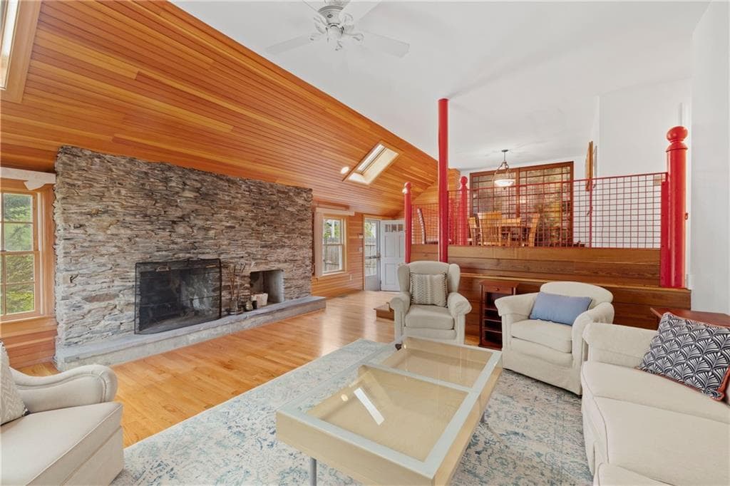 8 Beacon Hill #1