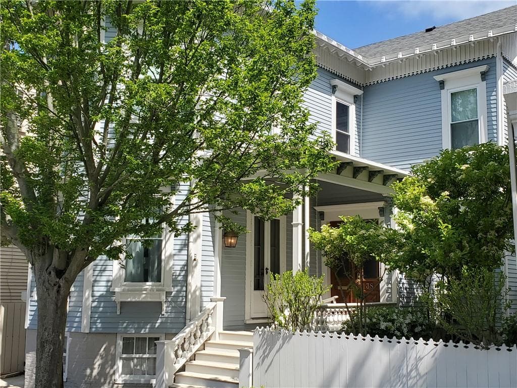 38 Franklin photo 3