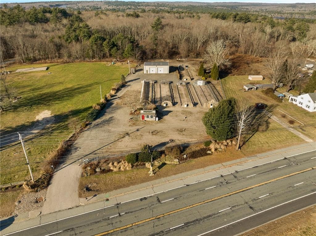 805 NOOSENECK HILL RD. photo 3