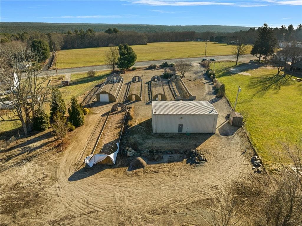 805 NOOSENECK HILL RD. photo 5