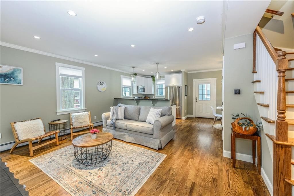 21 Bay View photo 2