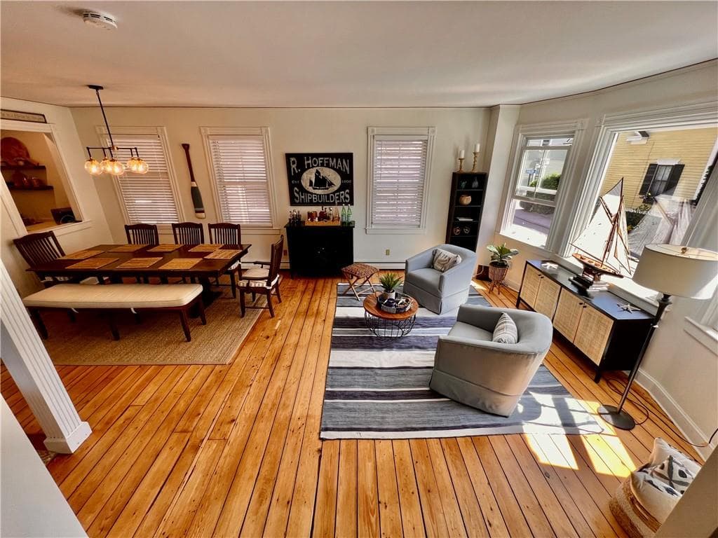 65 Kingston photo 5