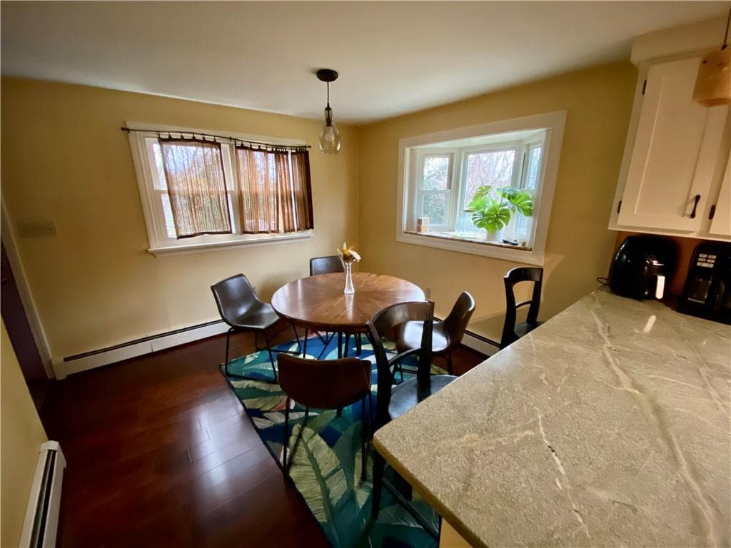 128 Riverside photo 4
