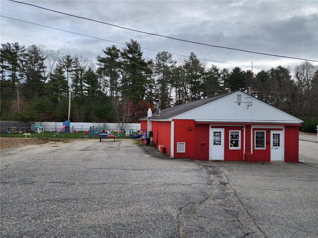 965 Putnam photo 3
