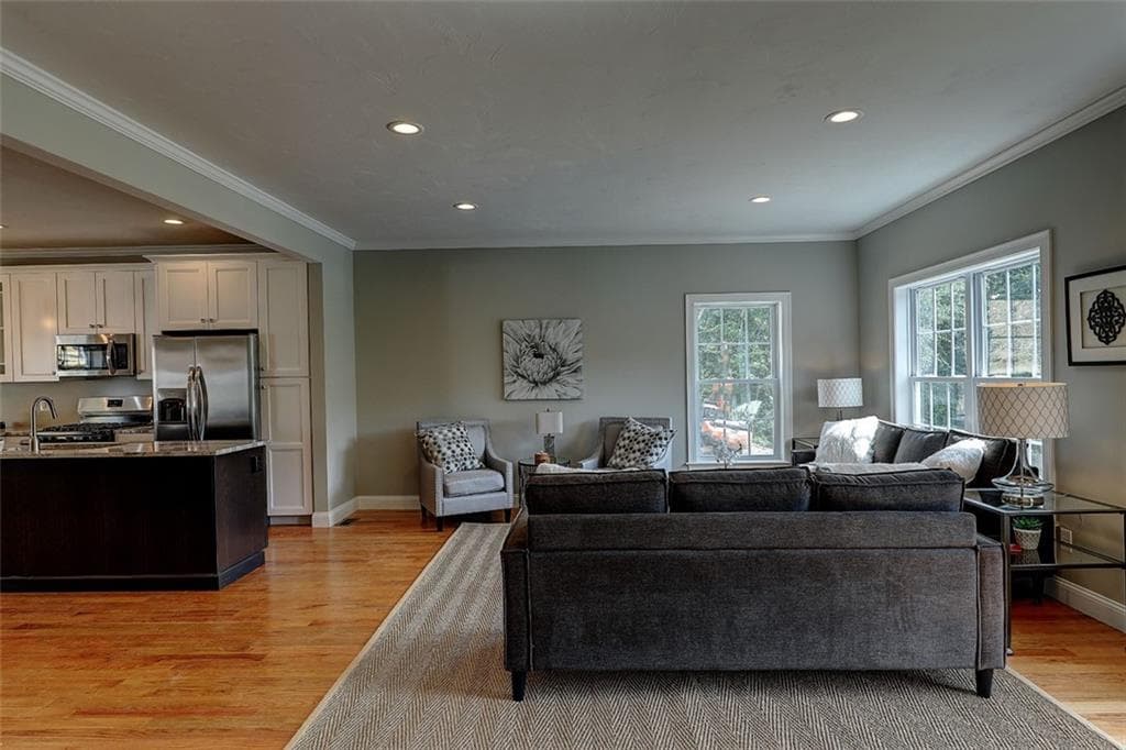 1302 Hunting Hill photo 3