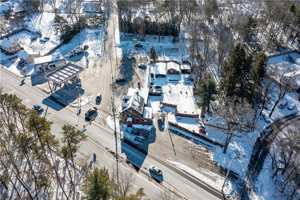 2868 Hartford photo 4