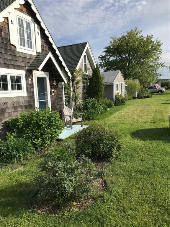 64 Burnside photo 3