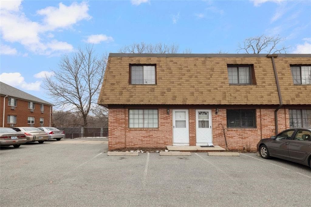 1605 Douglas #1