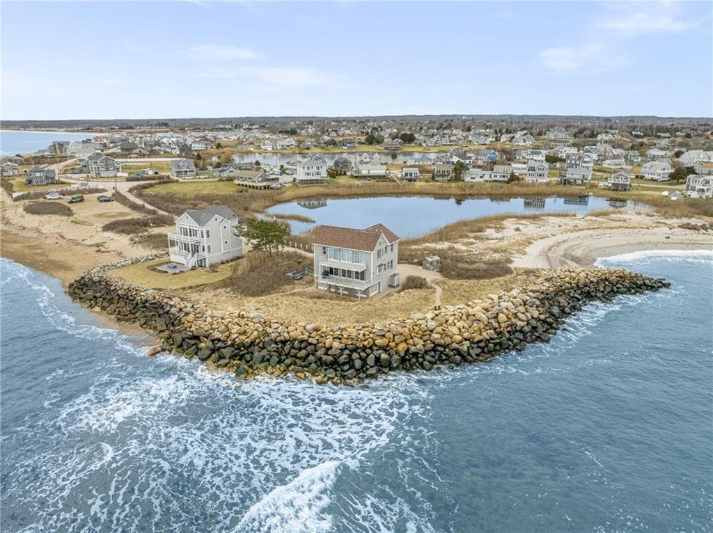 1119 Matunuck Beach