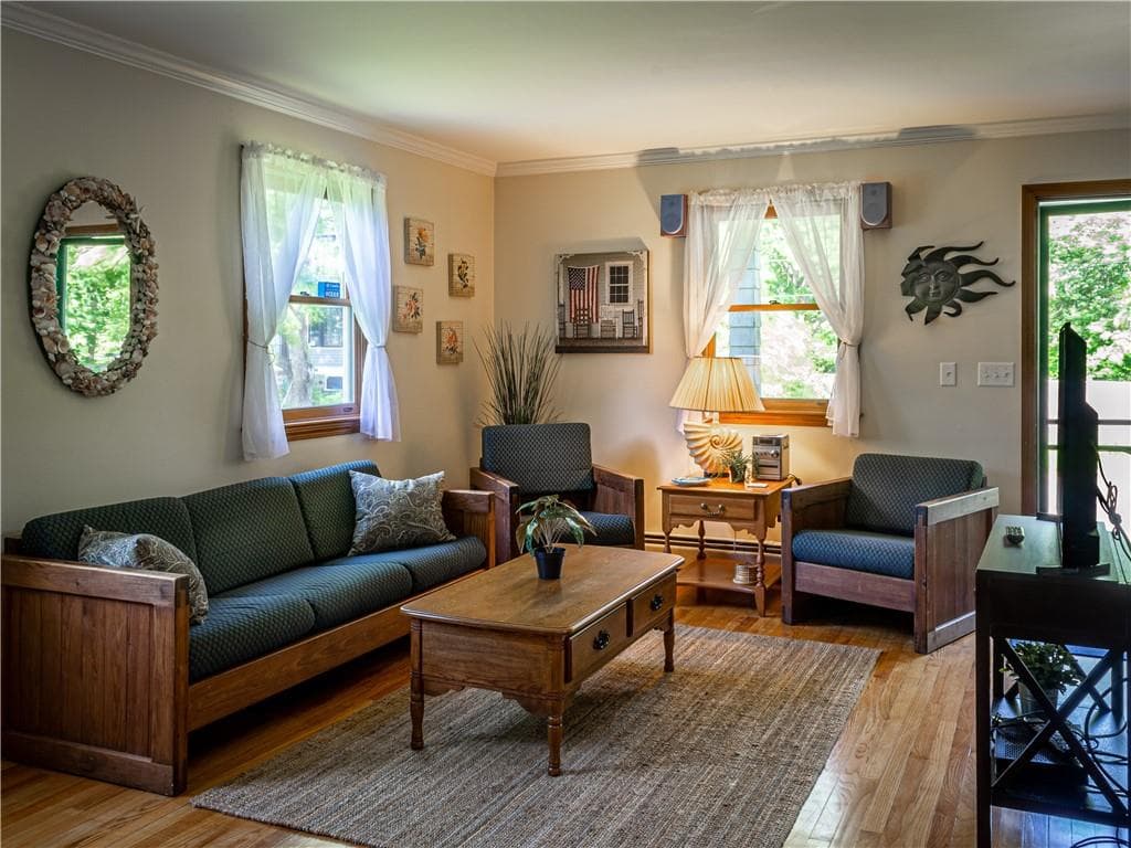 21 Annandale photo 5