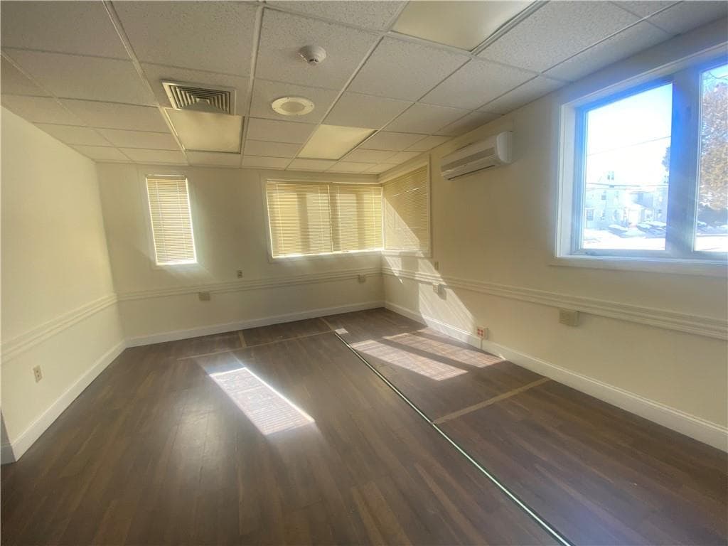 761 Park photo 5