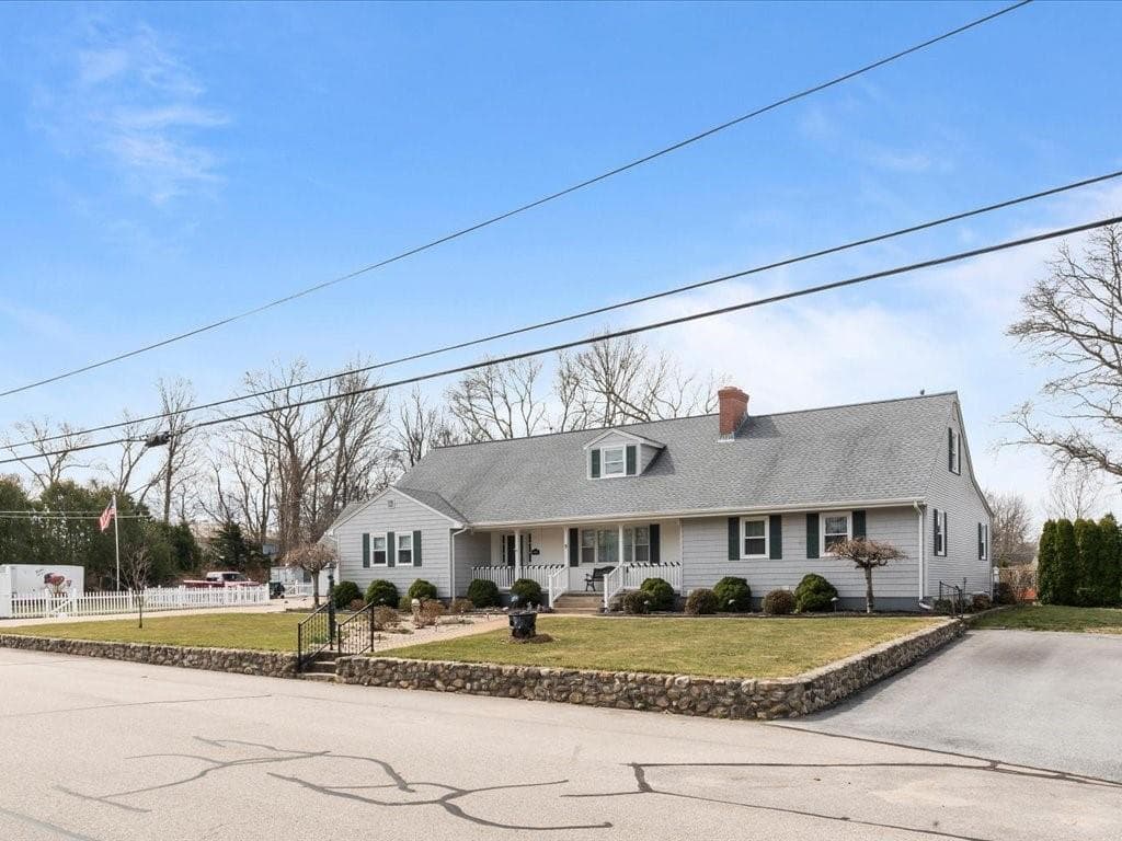 9 Laurel Hill