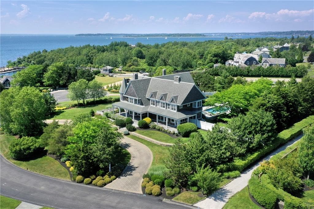 271 Carnegie Harbor