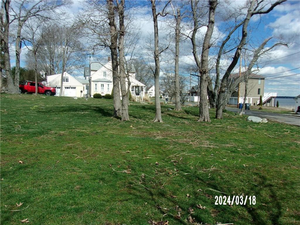 0 Burnett photo 4