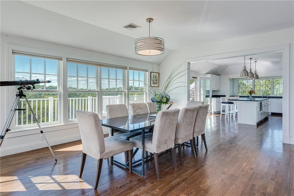 21 OCEAN HEIGHTS photo 3