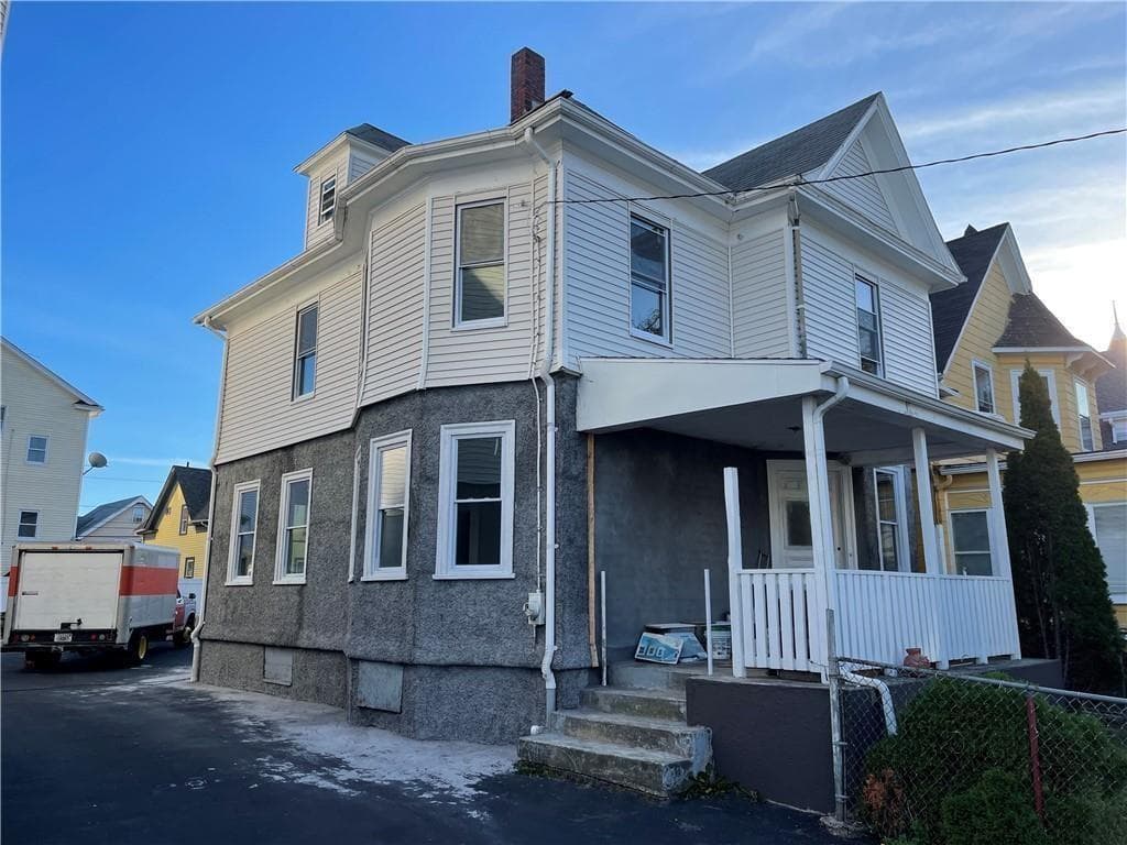 176 Reynolds