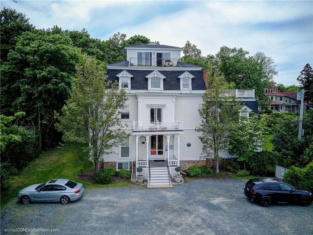 245 Eustis #B