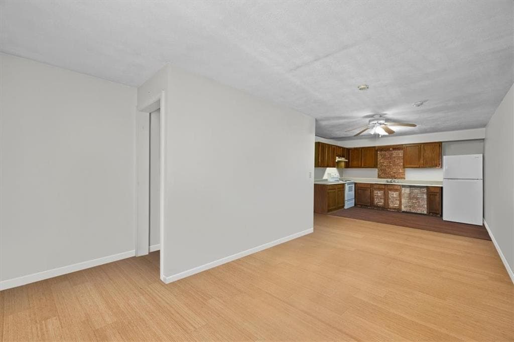 444 Woodward #48 photo 3